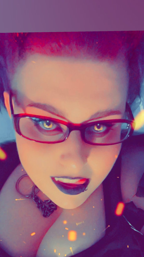 Nacktes geleaktes OnlyFans-Foto von Princex Tanni