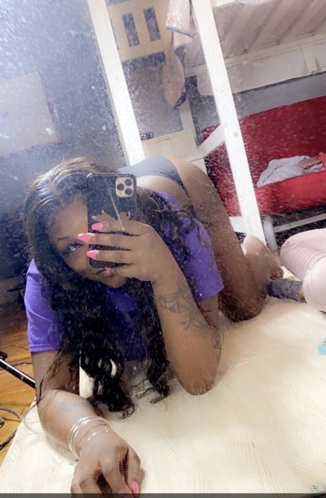 Naken lekkede OnlyFans-bilde av Rb So Naughty 