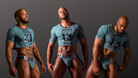 Nahá fotka uniklých OnlyFans od Ricardo Prince