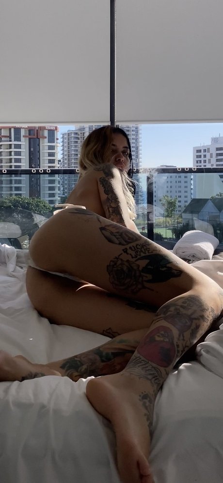 OnlyFans-model Losvilliano1