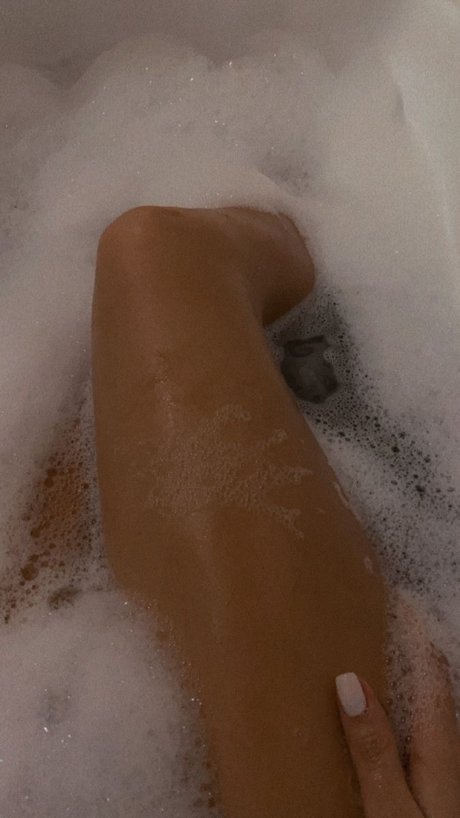 Raqui OnlyFansリークヌード写真