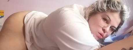 Nacktes geleaktes OnlyFans-Foto von Mara 