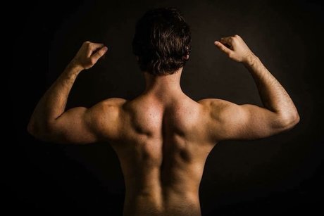 Обнаженная фотография утечки OnlyFans от Roman Fischer