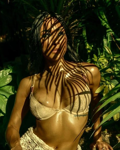 Обнаженная фотография утечки OnlyFans от Marissa Blitz