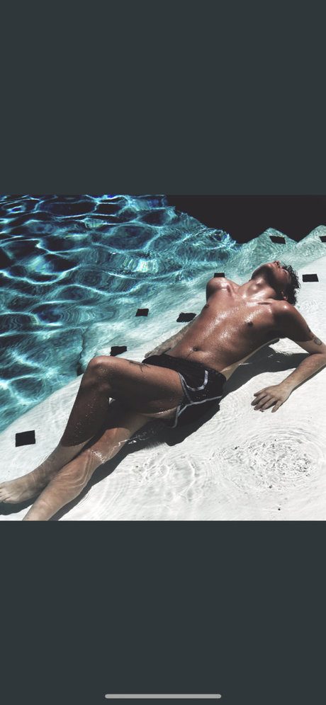 Nahá fotka uniklých OnlyFans od Ashton Kole