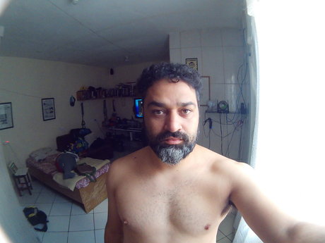 Nacktes geleaktes OnlyFans-Foto von Andre Arruda