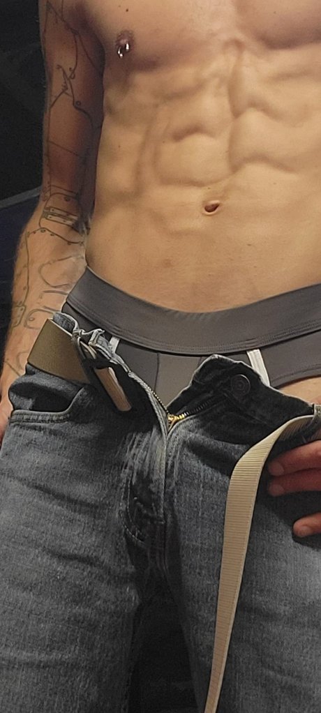 Naken lekkede OnlyFans-bilde av Mattymatt The Big Dick Daddy