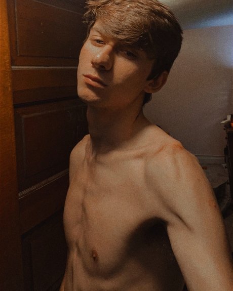 Nacktes geleaktes OnlyFans-Foto von Matthew A