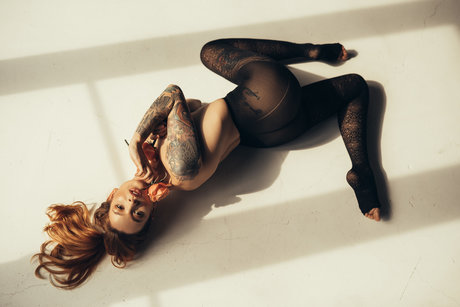 Naakte gelekte OnlyFans-foto van Matison Card