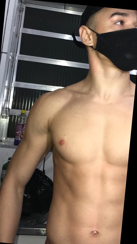 OnlyFans-model Theusluccas