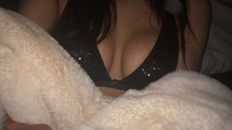 Foto di nudo di fuga di OnlyFans di Chelsea
