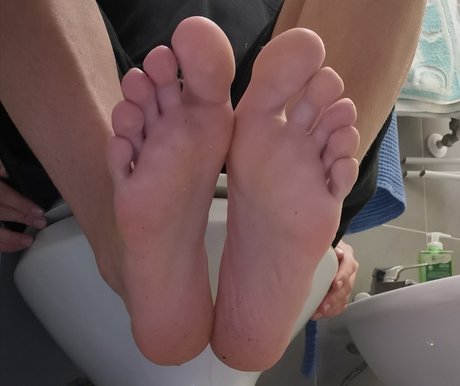 Foto di nudo di fuga di OnlyFans di Master