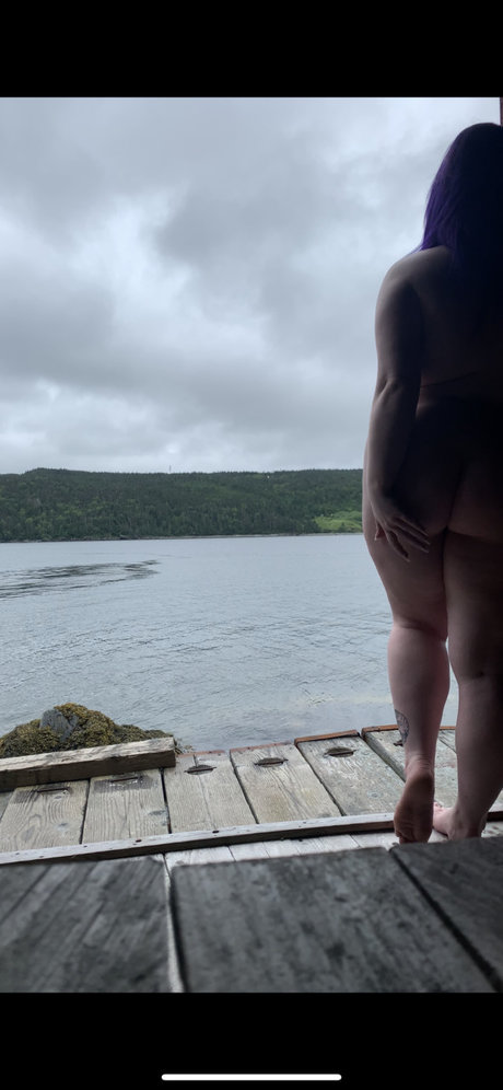 Alasti lekkinud OnlyFans-i pilt Mary