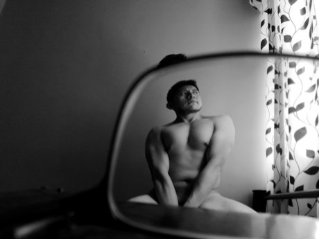 Обнаженная фотография утечки OnlyFans от Blackbolt