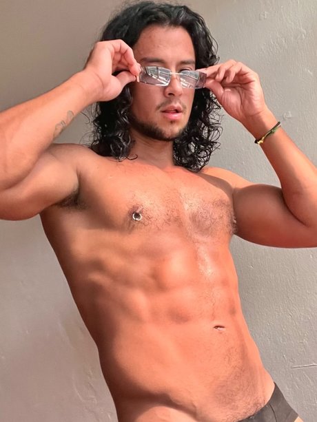 Nacktes geleaktes OnlyFans-Foto von Gio