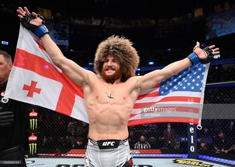 Naken läckt OnlyFans-bild av Merab Dvalishvili