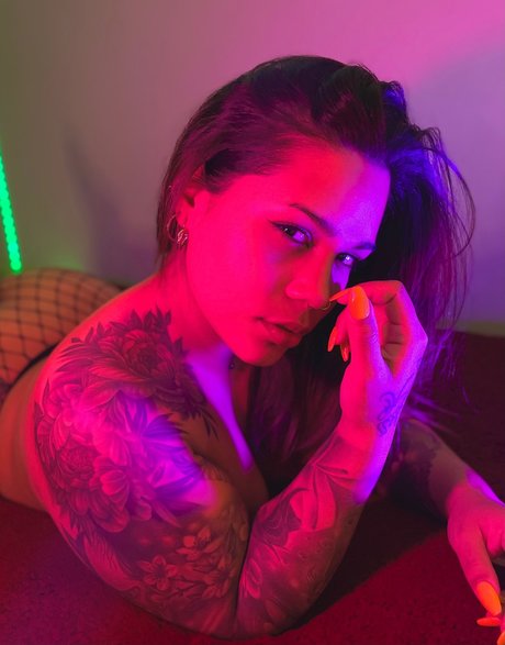 Nacktes geleaktes OnlyFans-Foto von Miss Elaine