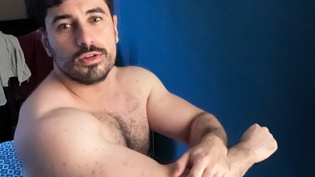 Nacktes geleaktes OnlyFans-Foto von Mehdi