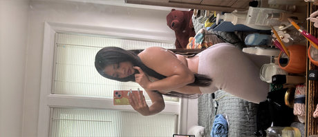 Naken lekkede OnlyFans-bilde av Alopinyou