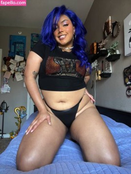 Alasti lekkinud OnlyFans-i pilt Mamasagi