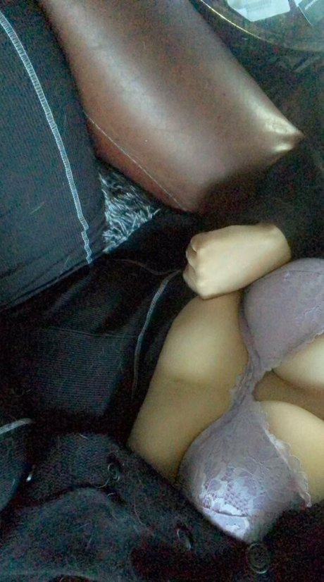 Kiralima naked leaks OnlyFans pic