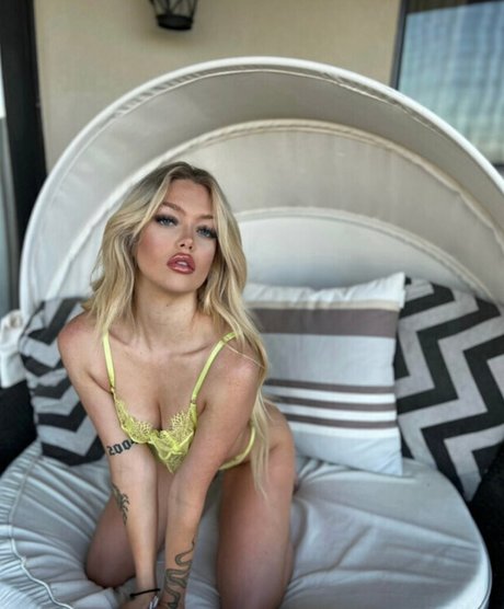 Vanessawet18 naked leaks OnlyFans pic