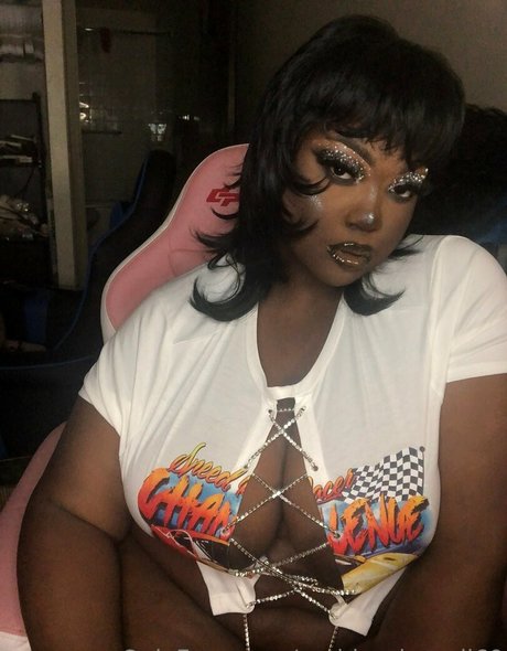 OnlyFans-model Kianakakez