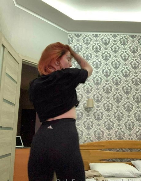 Foto di nudo di fuga di OnlyFans di Brattyauroravip