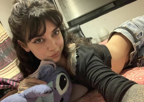 Meli777 OnlyFansリークヌード写真