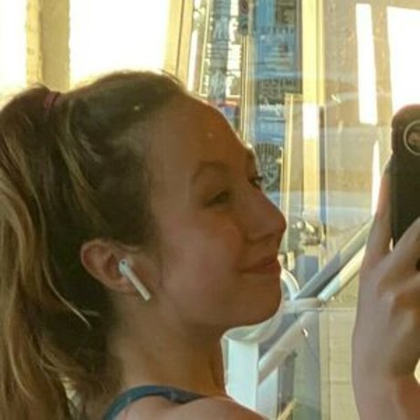 Photo nue de fuite OnlyFans de Themollymuscle