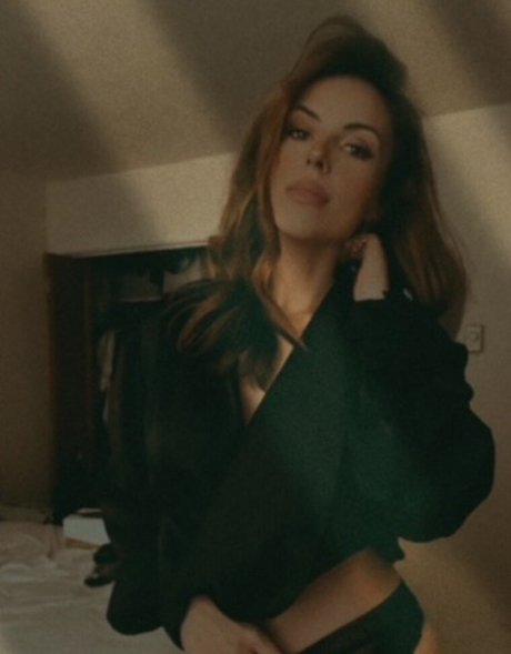 Curiositykilledkay naked leaks OnlyFans pic