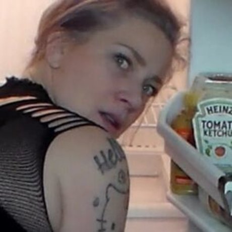 Naakte gelekte OnlyFans-foto van Brandi Skyes