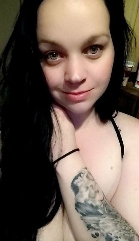 Foto desnuda filtrada de OnlyFans de Delightfulxsin