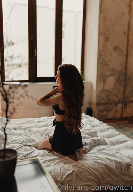Foto di nudo di fuga di OnlyFans di Gwitch
