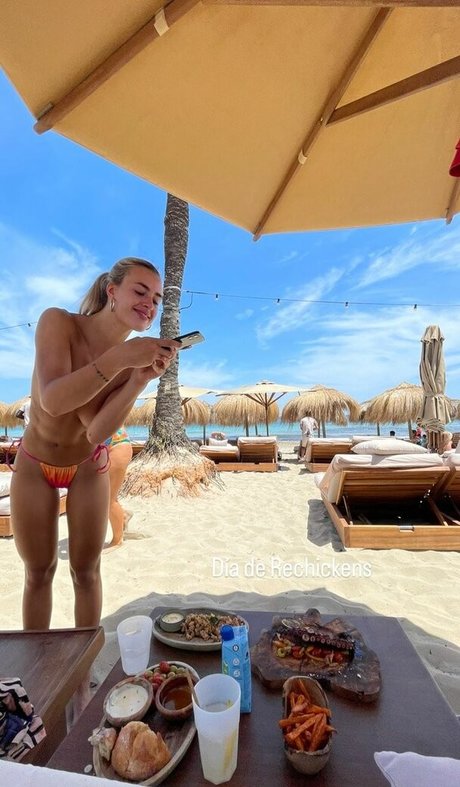 Meeryo7 OnlyFansリークヌード写真