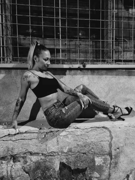 Andra Bby OnlyFansリークヌード写真