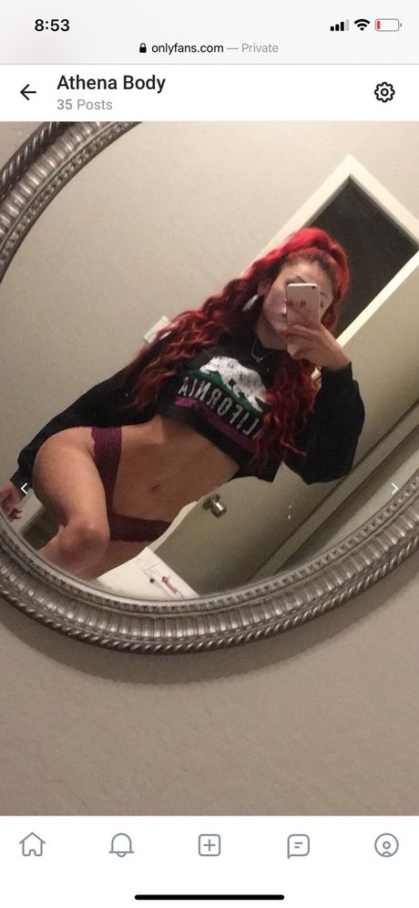 Обнаженная фотография утечки OnlyFans от Athena Body