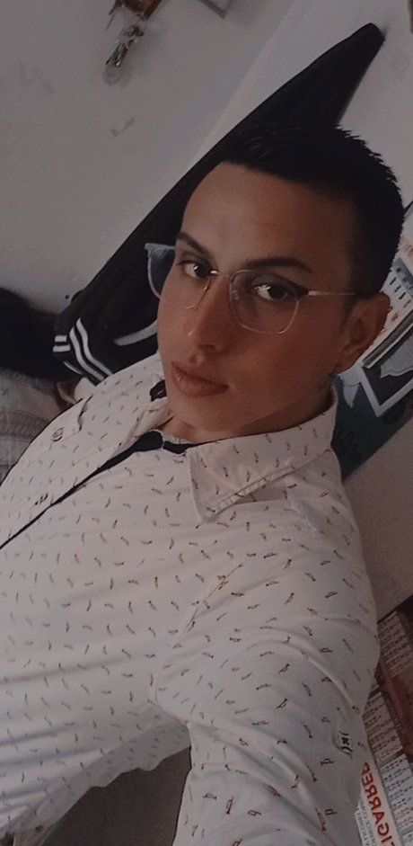 Naken lekkede OnlyFans-bilde av Michael Estid