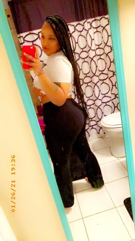 Photo nue de fuite OnlyFans de Sasha M Rodriguez