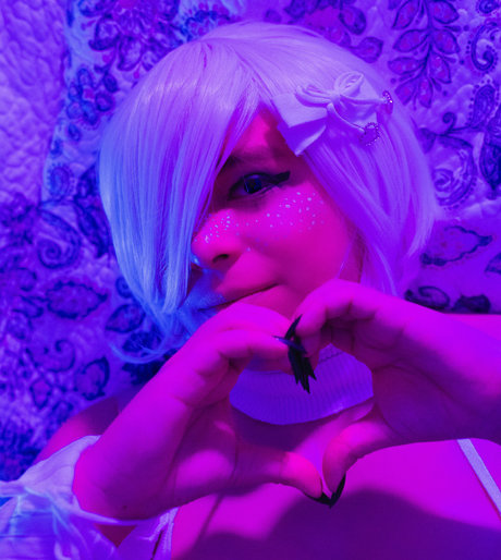 Naken lekkede OnlyFans-bilde av Bella Duwun