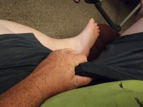 Naakte gelekte OnlyFans-foto van Mike