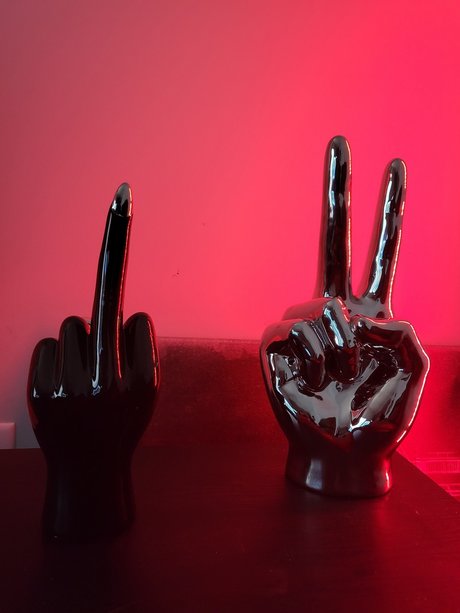 Naken läckt OnlyFans-bild av Mike Dirty