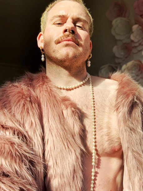 Nahá fotka uniklých OnlyFans od Nb Babe 