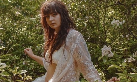 Naken lekkede OnlyFans-bilde av  