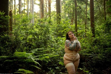 Nahá fotka uniklých OnlyFans od Missdebbiedarling