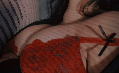 Alasti lekkinud OnlyFans-i pilt Fhany