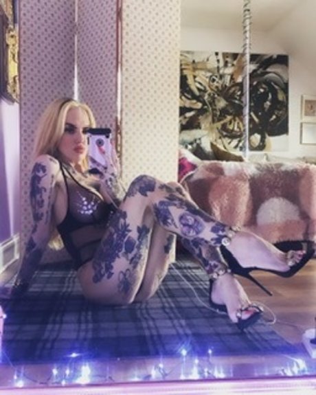 OnlyFans-model Miss Darling 