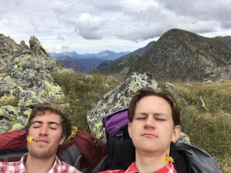 Naken lekkede OnlyFans-bilde av Minutemeniv