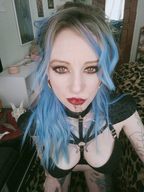 Alasti lekkinud OnlyFans-i pilt Miss Mystery