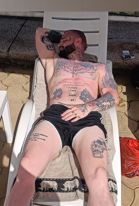 Alasti lekkinud OnlyFans-i pilt Ivan Guerrero